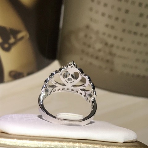 Sterg Sier Ladies' Wedding Crown Band Ring with Tiny White Sapphire CZ