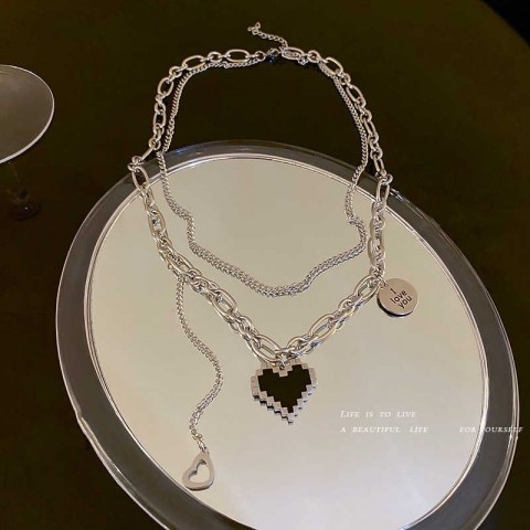Baoyu Jewelry Unisex Pendant Necklaces, Titanium Steel Charm, Minimalist Design, Multi-layer Chain, Geometric Heart Pattern