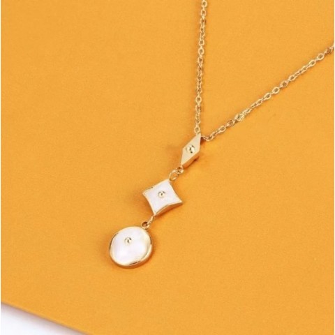 V Luxury Unisex Gold-Color Flower Pendant Necklaces with Lock Design