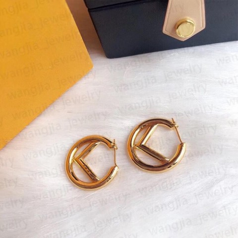 Luxury Pink 18K Gold Plated Heart Alphabet Stud Earrings for Women