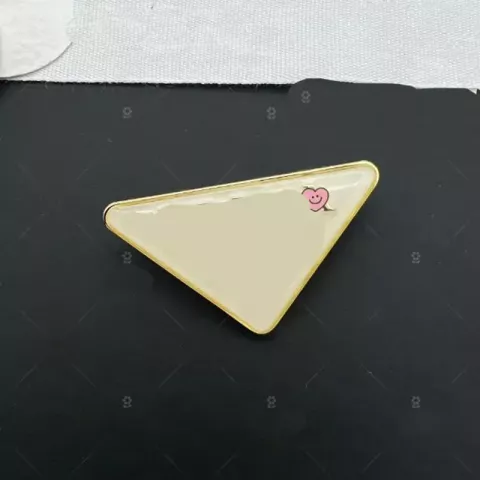 Elegant Inverted Triangle Brooches for Women, Classic Dropper Letter Jewelry Accessories