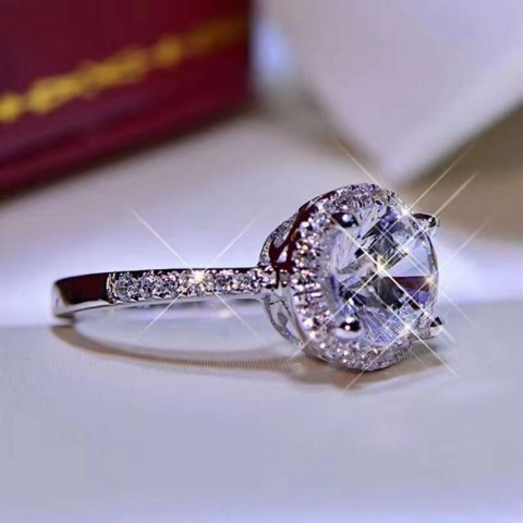 0.5-2 Ct VVS1 Moissanite Wedding Ring, Durable Sterling Silver Design for Women & Unisex