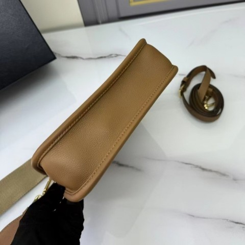 Stylish 10A Leather Tote Bag for Women