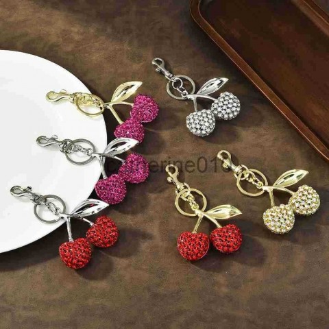 Full Diamond Cherry Lock Ring Keychain, Casual Men's Fashion Pendant J250416