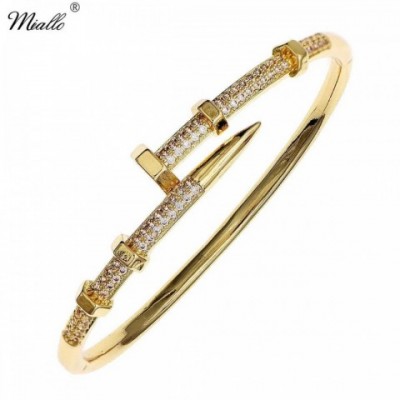 Bangle Classic Women's Fashion Zircon Bracelet with Simple Design