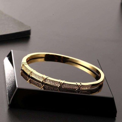 Fashion Letter X Bangle Bracelet with Cubic Zirconia for Women