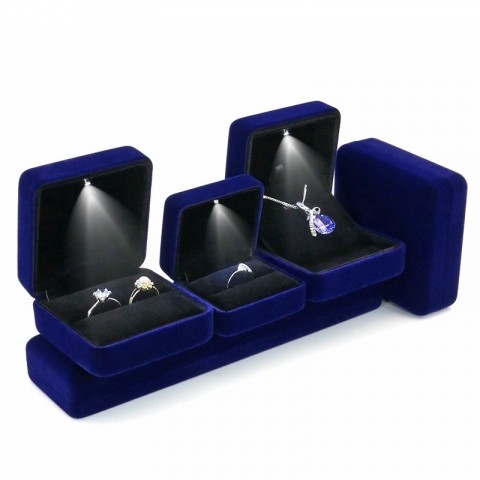 Luxury Flannel LED Jewelry Box for Women with Velvet Interior & Romantic Lighting - Wedding Gift