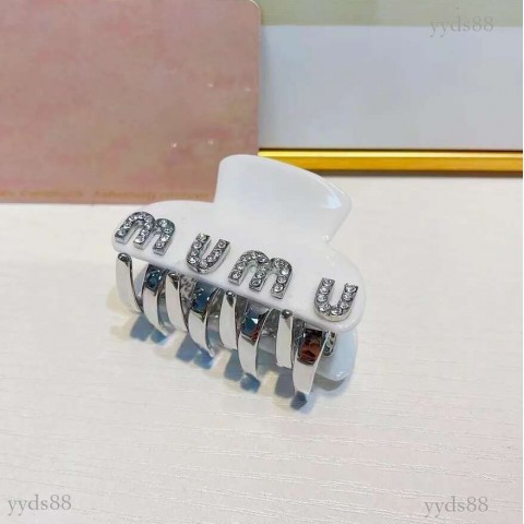 Barrettes Designer Brand Classic Charm Small White Heart Rhodium Plated Women's Hair Clip