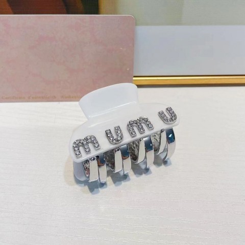 Barrettes Designer Brand Classic Charm Small White Heart Rhodium Plated Women's Hair Clip