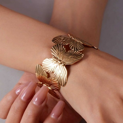 Elegant Sweet Gold Metal Flower Cuff Bangle for Women