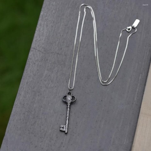 VANAXIN Women's Golden Crown Pendant Necklace Key Charms Jewelry for Gift