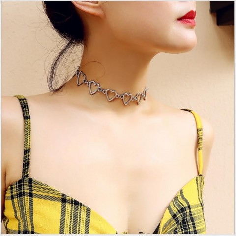 Wild Temperament Women's 18K Gold Plated Geometric Choker Necklace with Cubic Zirconia