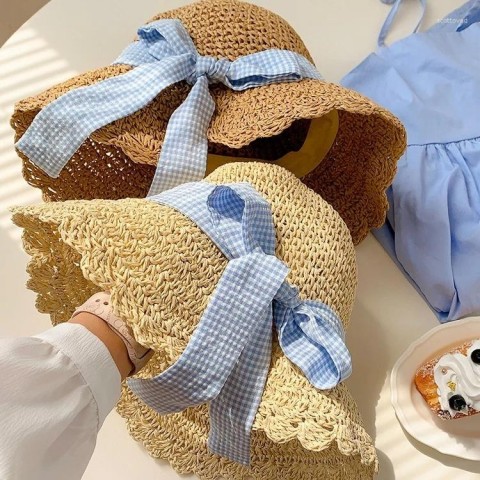 Wide Brim Women's Summer Straw Hat with Plaid Bow and UV Protection