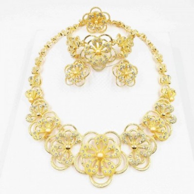 African Inspired Women's Gold Tone Bridal Jewelry Set with Pearl