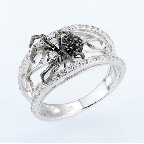 Sterg Sier Women's Vintage Wedding Band with Sparkling White Sapphire CZ