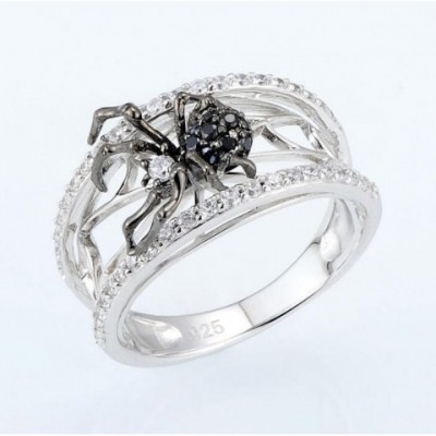Sterg Sier Women's Vintage Wedding Band with Sparkling White Sapphire CZ
