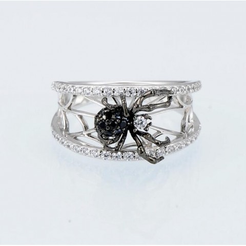 Sterg Sier Women's Vintage Wedding Band with Sparkling White Sapphire CZ