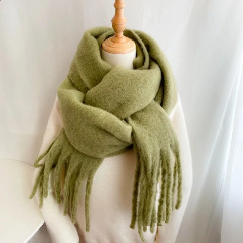 Warm Fashionable Women's Thick Cashmere Tassel Shawl
