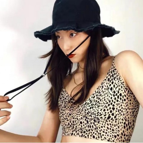 Dapu Women's Wide Brim Bucket Hat - Summer Sun Protection