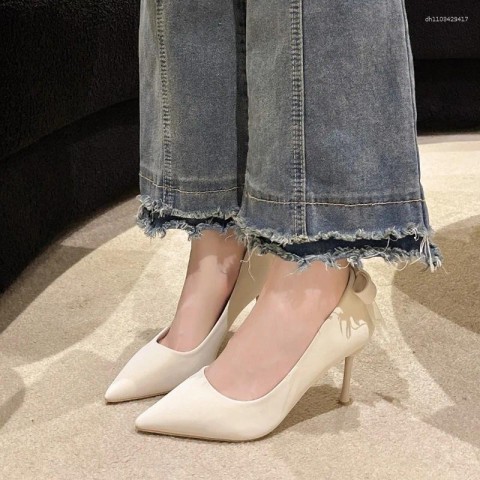 Elegant Back Bowtie Women's Satin Pumps for Wedding & Parties