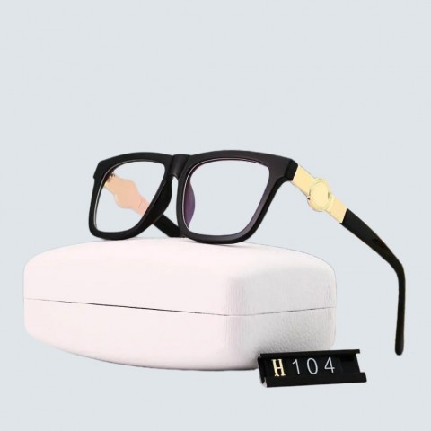 Designer UV 400 Polarized Sunglasses for Men and Women - Classic Style