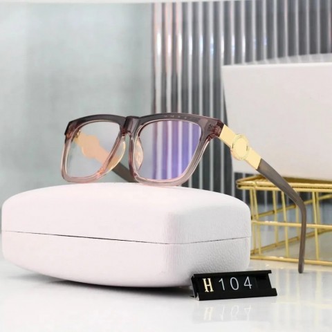 Designer UV 400 Polarized Sunglasses for Men and Women - Classic Style