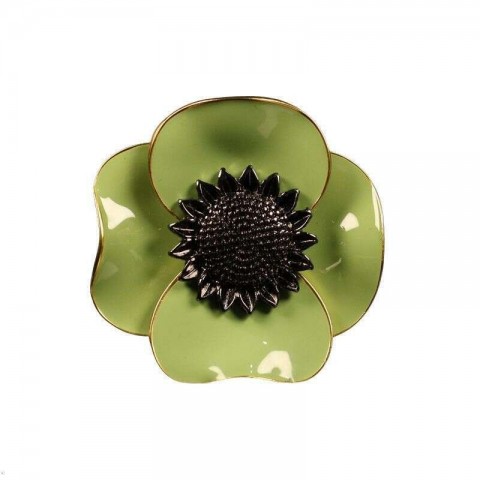 Exquisite Green Wer Multi-Layer Necklace with Magnetic Clasp, High-Quality Personalized Enamel Brooch for Women