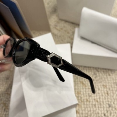Unisex High-End Cat-Eye Sun Glasses with UV400 Protection - Stylish & Fashionable