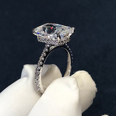 choucong Women's Handcrafted Radiant 3ct Lab Diamond Engagement Ring in Sterling Silver