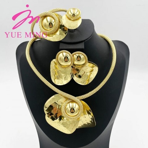 Luxury Flower Bud Necklace Earrings Set for Women in Brazilian Gold Color with Colorful Zircon