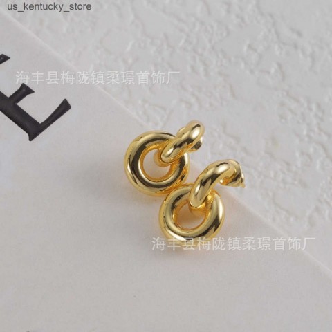 Stud Earrings with Silver Cross Charm for Women, Cowboy Style, Suitable for Formal Events