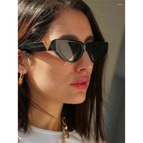 Vintage Fashion Cateye Sunglasses for Women by V Brand UV400 Protection