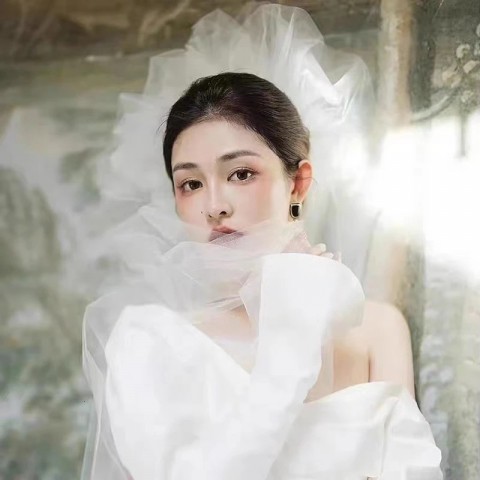 Fashion Wedding Veil and Hair Ornaments for Bride - 130cm Polyester