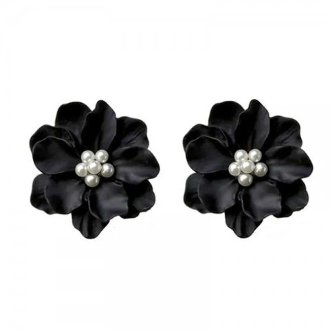 Sexy Black Flower Stud Earrings for Women with Simulated Pearls