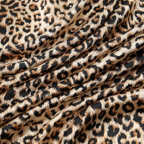 Leopard Print Square Silk Scarf for Women - Soft and Stylish 90cm Foulard