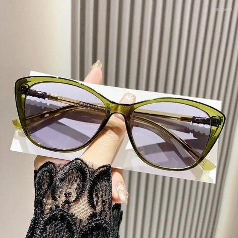 Luxury Pochromic Cat Eye Sunglasses for Men & Women
