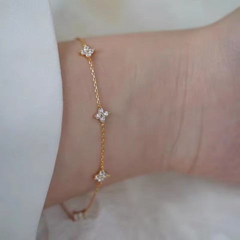 Dainty 14k Gold Plated Sterling Silver Four Leaf Clover Charm Bracelet for Women
