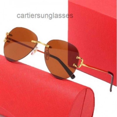 Designer Men's Anti-UV Rectangle Sunglasses for Outdoor Wear