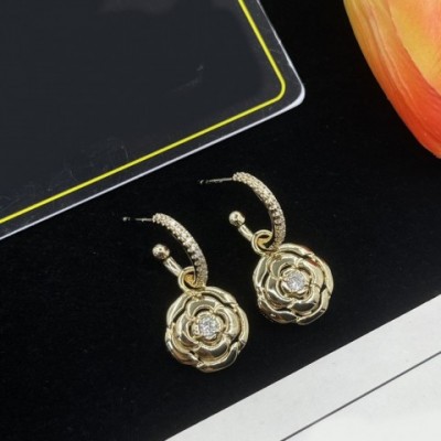 Luxury Designer Crystal Rose Stud Earrings for Women Men