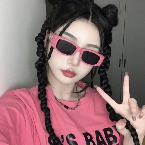 Luxury Retro Sunglasses for Women with Polarized Amber Lenses