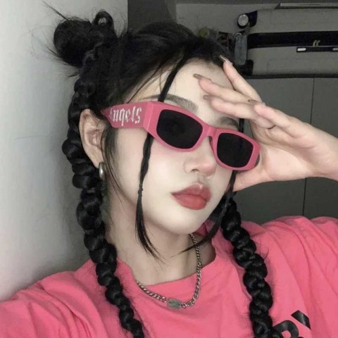 Luxury Retro Sunglasses for Women with Polarized Amber Lenses