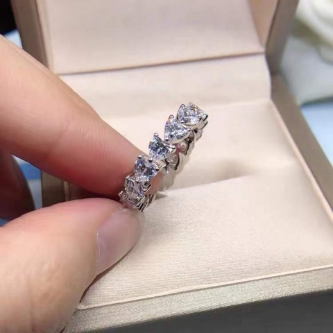 Heart-Shaped Sier Wedding Ring in Sterling Silver with 5A Cubic Zirconia