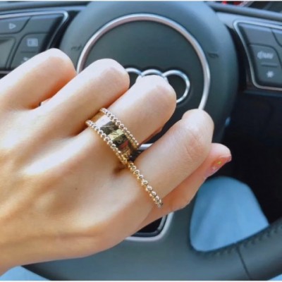 Sier Signature Simple Clover Band Rings for Unisex, Minimalist Design, Rhodium Plated Heart Motif