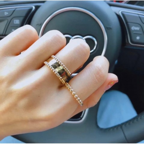 Sier Signature Simple Clover Band Rings for Unisex, Minimalist Design, Rhodium Plated Heart Motif