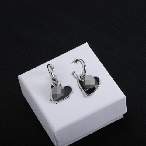 Women's Versatile Medusa Portrait Heart Earrings with 18K Gold Plated Brass and Diamonds