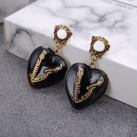 Women's Versatile Medusa Portrait Heart Earrings with 18K Gold Plated Brass and Diamonds