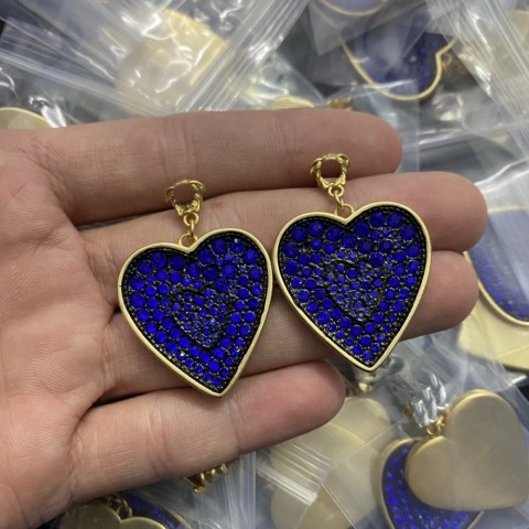Women's Versatile Medusa Portrait Heart Earrings with 18K Gold Plated Brass and Diamonds