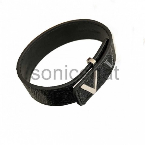 Exquisite Black Leather Men's Designer Bangle