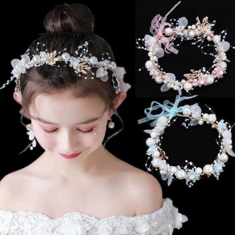 Elegant Bridal Headpiece with Imitated Flower Wreath - Perfect for Weddings & Special Events