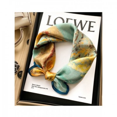 Luxury Blue Mulberry Silk Scarf for Women - Versatile Neck Protection in Spring, Autumn, Winter